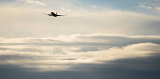 This jet aircraft could fly at a speed of 621 mph (up to 1,000 km/h) and made the world much smaller. Here S Why Planes Fly At 36 000 Feet Travel Leisure