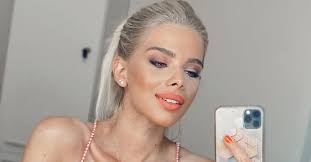 'esteti̇k deği̇l, photoshop' damla ersubaşı, burnun zaten estetikli yorumunu yapan bir takipçisine ise, yoo, değil. Damla Ersubasi Estetik Degil Photoshop Magazin Haberleri Fiskos Haberleri