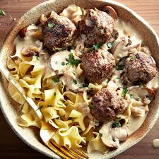 Swedish Meatballs Over Egg Noodles Recipe Egg Noodles Appetizer Meatballs Food Dishes