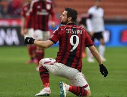 Mattia destro ha 1 assist dopo 14 la partita del giorno nella stagione 2020/2021. Higuain Milan Ai Saluti Prosegue La Maledizione Del 9 L Ascolano Destro Tra I Maledetti Piceno Oggi