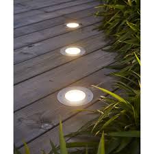 Spot A Encastrer Exterieur Linares Diam 12 Cm Plastique Inspire Eclairage Terrasse Eclairage Exterieur Terrasse Decoration De Terrasse Exterieure