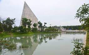 Ketua harian dewan kesenian tubaba, ansori ali akbar mengatakan, pihaknya saat ini sedang sibuk mempersiapkan semua tampilan dan aksesoris kegiatan refleksi akhir. 10 Destinasi Wisata Di Tulang Bawang Barat Sederhana Tapi Menarik Destinasi Travel Indonesia