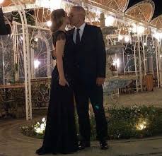 Irina tănase, iubita lui, momentul adevărului,irina tănase, iubita lui liviu dragnea, reacție nervoasă după incendiul de la balș | știri cu tagul: Love Does Not Take Age Into Account