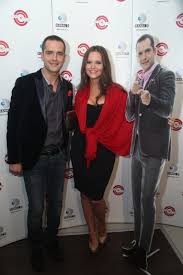 Mădălin voicu a ajuns, marţi dimineaţă, la direcţia naţională anticorupţie (dna). MÄƒdÄƒlin Ionescu Prima Noapte De Amor Nebun A Venit DupÄƒ Patru Zile De RelaÅ£ie Divertisment Vedete Pagina 1 Eva Ro