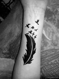 Weisse tattoos haben leider nicht nur vorteile. 1001 Ideen Und Inspirationen Fur Ein Cooles Feder Tattoo
