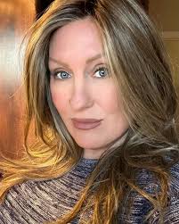 Laura Sharp (@notyourgmas_wig) • Instagram photos and videos