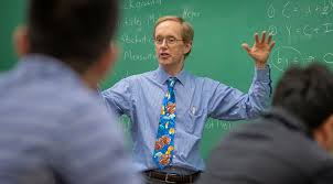 Economics Department launches fund to honor retiring Professor Wayne Gray