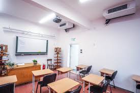 Benefiting of these study options, our students will acquire both intellectual, and technical skills. Liceu Profil Uman Arad Pagini Aurii