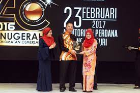 Majlis anugerah perkhidmatan cemerlang 2016. Kkmm Category Majlis Anugerah Perkhidmatan Cemerlang 2016 Kkmm Apc2016 Di Auditorium Perdana Angkasapuri Pada 23 02 2017 Image Majlis Anugerah Perkhidmatan Cemerlang 2016 Kkmm Apc2016 Di Auditorium Perdana Angkasapuri Pada 23 02 2017