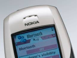 For those eager to ditch modern technology and return to the innocent days of text messages, credit, polyphonic ring tones and snake, here's everything we know about the 3310's upcoming release. Nokia 3310 Gets A 2017 Update Teen Vogue