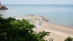 How Chicago Beaches Get and Keep That Nice Fine Sand | WBEZ Chicago