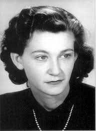 Pianist Samantha Ege champions the piano concertos by two women composers, Julia  Perry and Doreen Carwithen,