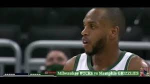 The bucks are favored by in the contest, which begins at 8:00 pm et on thursday, march 4. Cep3n Loz4cwhm