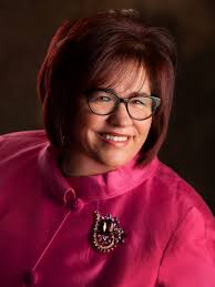 Marta Miranda-Straub named new Kentucky social services director