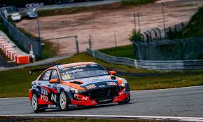 To be in the top ten, i think it's already a very good performance. Benkywituf S8m