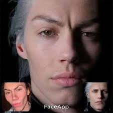 I saw it, so now you have to see it too ☺️ 1- Sexy Vergil 2-  “UhmAckhtually” Vergil 3- Vergil Stiller and Dante Wilson 4- Hobo Vergil