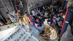 Die taliban sind in die hauptstadt afghanistans eingezogen und haben im. Lmrwn7gom2jgkm