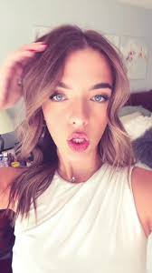 Draft from my crazy hair day not sure what all the duck faces are for but i  looked good so 😗