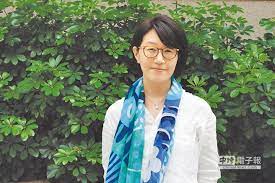 You may choose not to check the list, but doing so is not valid reason for a removal to be undone. ç„¡å®¶è€… çœ‹è¦‹åŸŽå¸‚å¾®å…‰ è—æ–‡å‰¯åˆŠ ä¸­åœ‹æ™‚å ±