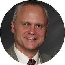 Louis Eck's Instagram, Twitter & Facebook