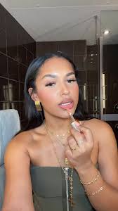 Happy valentines my sweetie pies 💗💗💗 using @nyxcosmetics_uk duck plump  in shade apri-caught 😘