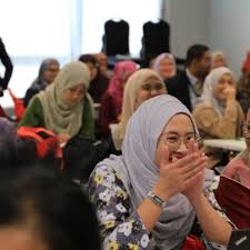 Ketua pegawai eksekutif tenaga nasional berhad (tnb) datuk seri amir hamzah azizan, meletak jawatan berkuat kuasa 28. 19 Mycc Ideas Competition Price Fixing Division Activities