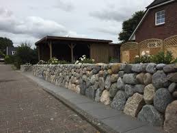 Friesenwall Tipps E M Gartenwelten In 2020 Friesenwall Steinmauer Garten Gartengestaltung
