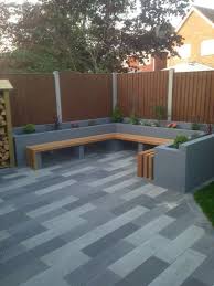Outdoor Room And Bench Small Backyard Landscaping Backyard Landscaping Outdoor Gardens Design