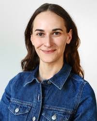 Sara Leiter's Instagram, Twitter & Facebook