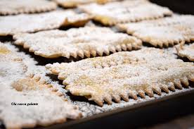 Le chiacchiere sono dei dolci tradizionali del carnevale. Chiacchiere Di Carnevale La Cuoca Galante Food Blogger