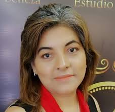 Hoy es el cumpleaños de mi amada esposa. Bendigo su vida por la excelente  madre luchadora, intercesora, mi ayuda idónea. Amiga, amante, compañera.  Dios te regale muchos años más.