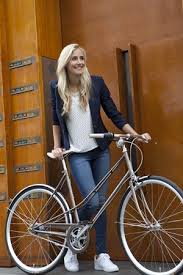 Nouvelles Photos Du Van Stael Le Velo Vintage Urbain Que Sortira La Marque Gazelle Pour La Collection 2015 Il S Fahrrad Damen Fixie Fahrrad Gazelle Fahrrad