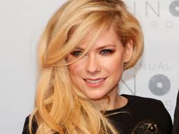 I just posted my first @tiktok with the. Avril Lavigne Conspiracy Theory Star Died 15 Years Ago And Was Replaced By An Actress Mirror Online