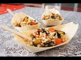 Insalata Di Farro E Orzo Con Le Verdure Ricetta Vegetariana Youtube