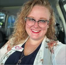 Ashley Jo's Instagram, Twitter & Facebook