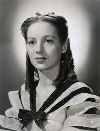 40 Beautiful Photos of Evelyn Keyes in the 1930s and â€™40s