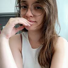 What's a good camera to put in hamster enclosure? Links please. Thanks