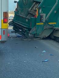 Un grav accident de circulație a avut loc marți, în jurul orei 02.00, pe dn 2, în localitatea băcăuană răcăciuni. Evenimente Rutiere Radare Info Trafic Bacau Posts Facebook