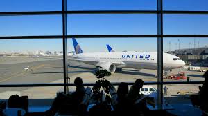 If you don't have your card on you, or if it has expired, you won't be able to visit a lounge. The Best Credit Cards For United Airlines Flyers And Why