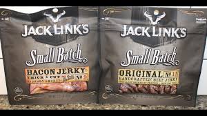 Bacon isn't just for breakfast or blts anymore. Jack Link S Small Batch Original And Bacon Jerky Review Youtube