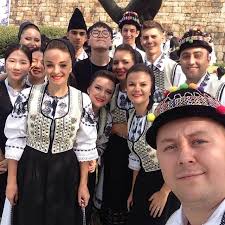 Coreea de sud este țara contrastelor în care se combină armonios tehnologiile moderne și tradițiile multiseculare asiatice. Folclorromanesc Instagram Posts Photos And Videos Picuki Com