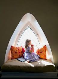 Day Bed Cushions And Throws And A Cup Of Joe Avec Images Kerterre Maisons Naturelles Decoration Maison