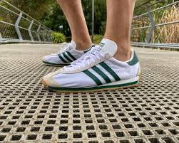 Get the latest styles like ultraboost and nmd. 80 Best Sneakers Adidas Country Ideas In 2021 Adidas Country Cross Country Shoes Adidas