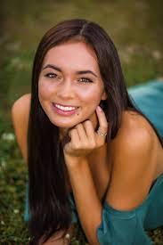 Emily Bogle's Instagram, Twitter & Facebook