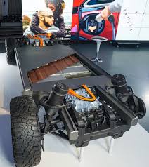 The hummer ev will go on sale in fall, 2021, and at first only the most expensive edition 1 model will be available; Gmc Hummer Ev Pickup Will Feature A Short Bed Gm Authority