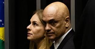 Moraes e Viviane processam Alessandro Vieira por fala sobre o PCC