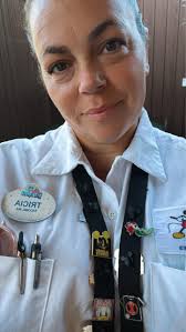 Heading to Hollywood Studios today and looking to trade any of these for  Miss Piggy! I'm begging she's my most favorite! Also ISO to trade for  Gertie!