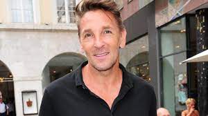 Schauspieler mark keller (54, der bergdoktor) sieht sich täglich von seinen beiden söhnen aaron (26) und joshua (23) herausgefordert. Mark Keller Der Bergdoktor Star Schlupft In Die Rolle Von Judas