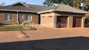 Home for rent $750 2 bedrooms 1 bath. 3 Bedroom Houses For Rent Oxford Road Newlands Harare North Harare Pid 3aaaw Propertypro