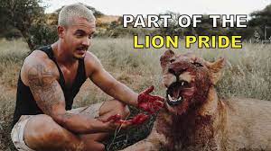Part Of The Lion Pride - Dean Schneider Living With Lions - Youtube